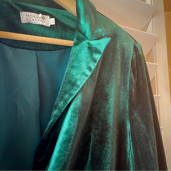 Molly Bracken sz. L emerald green velvet blazer - Picture 2 of 4